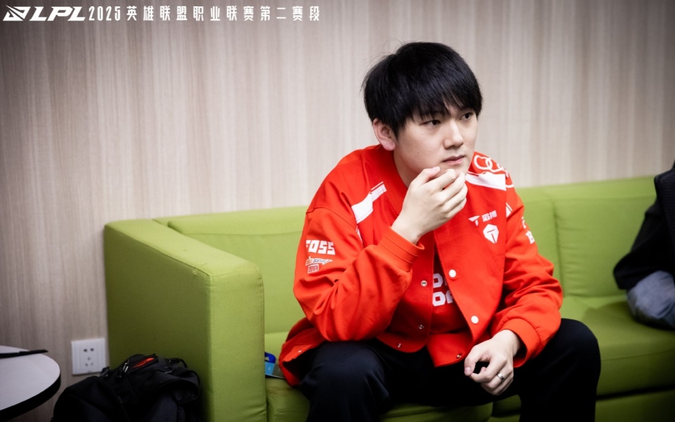 九游登录-关于TheShy重要时刻领先优势明显，TES带队取胜！全场沸腾不已的信息